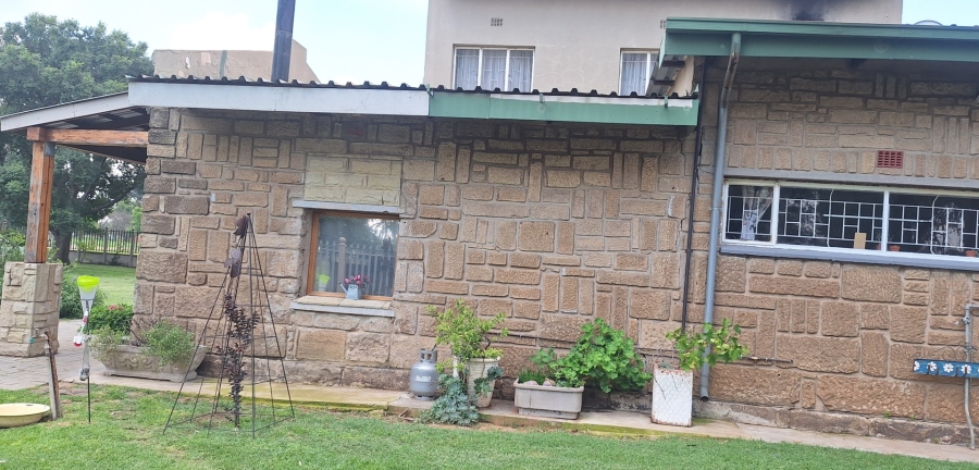 4 Bedroom Property for Sale in Vaal Power A H Free State
